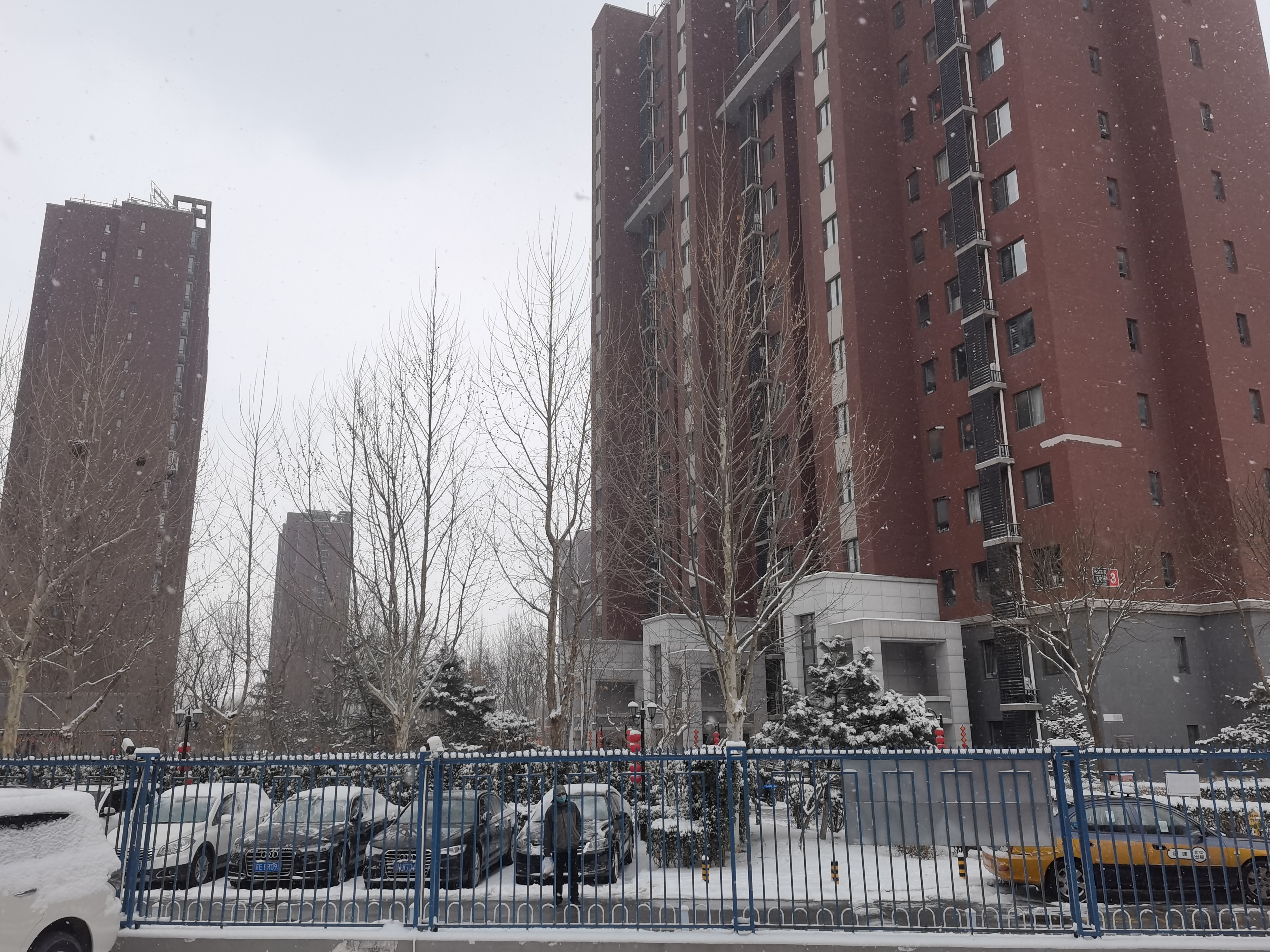 中国铁建国际花园(三区)点评,长阳,中国铁建国际花园(三区)评价,业主